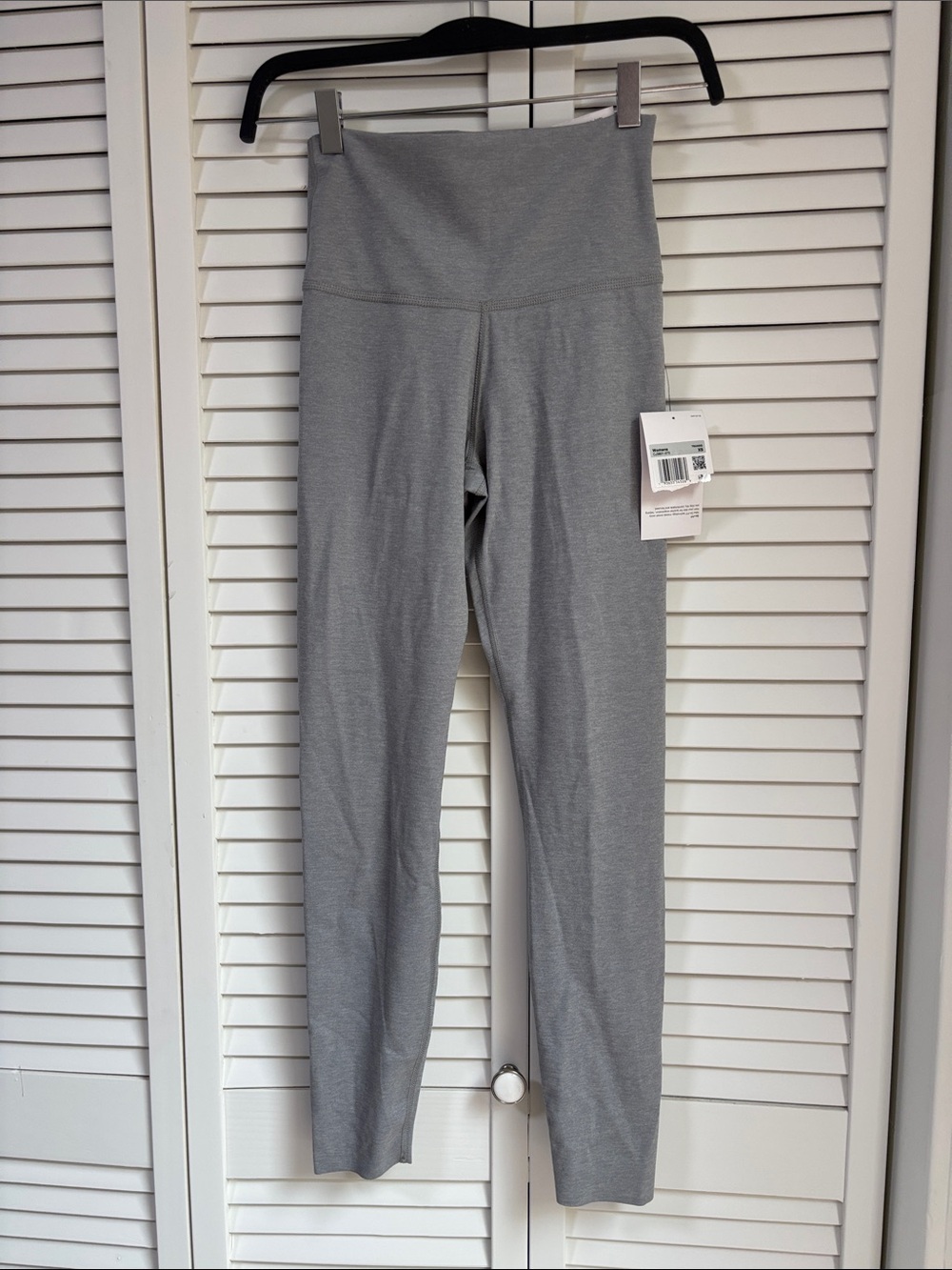 NWT Nike Gray High Rise 7/8 Women's Leggings